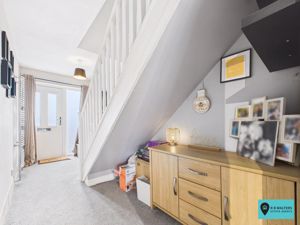Entrance Hall- click for photo gallery